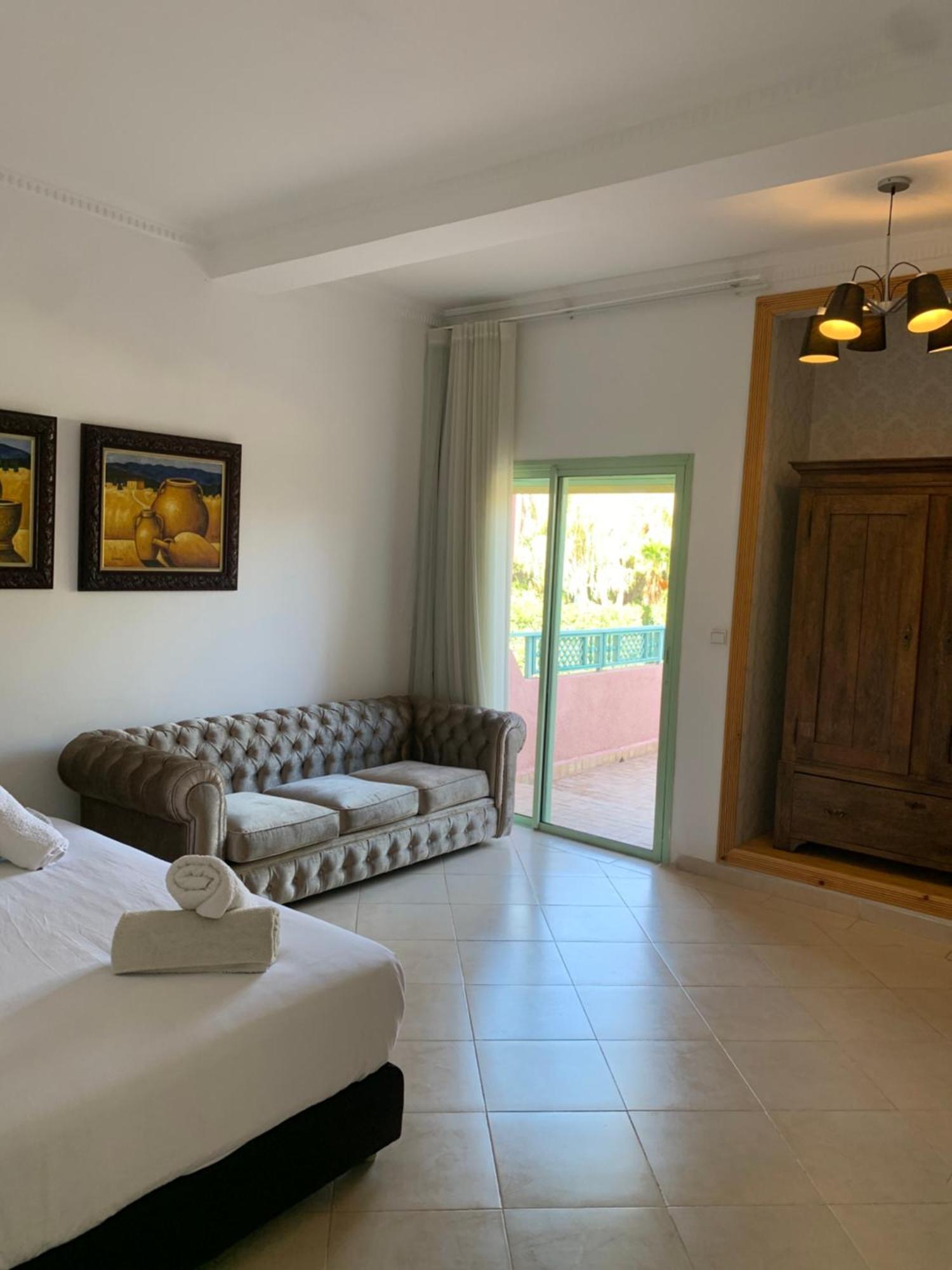 Villa Avec Piscine Privatisee A La Palmeraie 马拉喀什 外观 照片